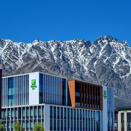 Holiday Inn Queenstown Remarkables Park Bagian luar foto