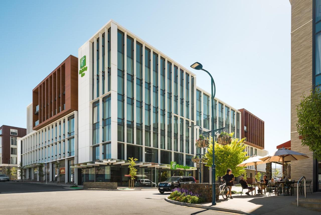 Holiday Inn Queenstown Remarkables Park Bagian luar foto