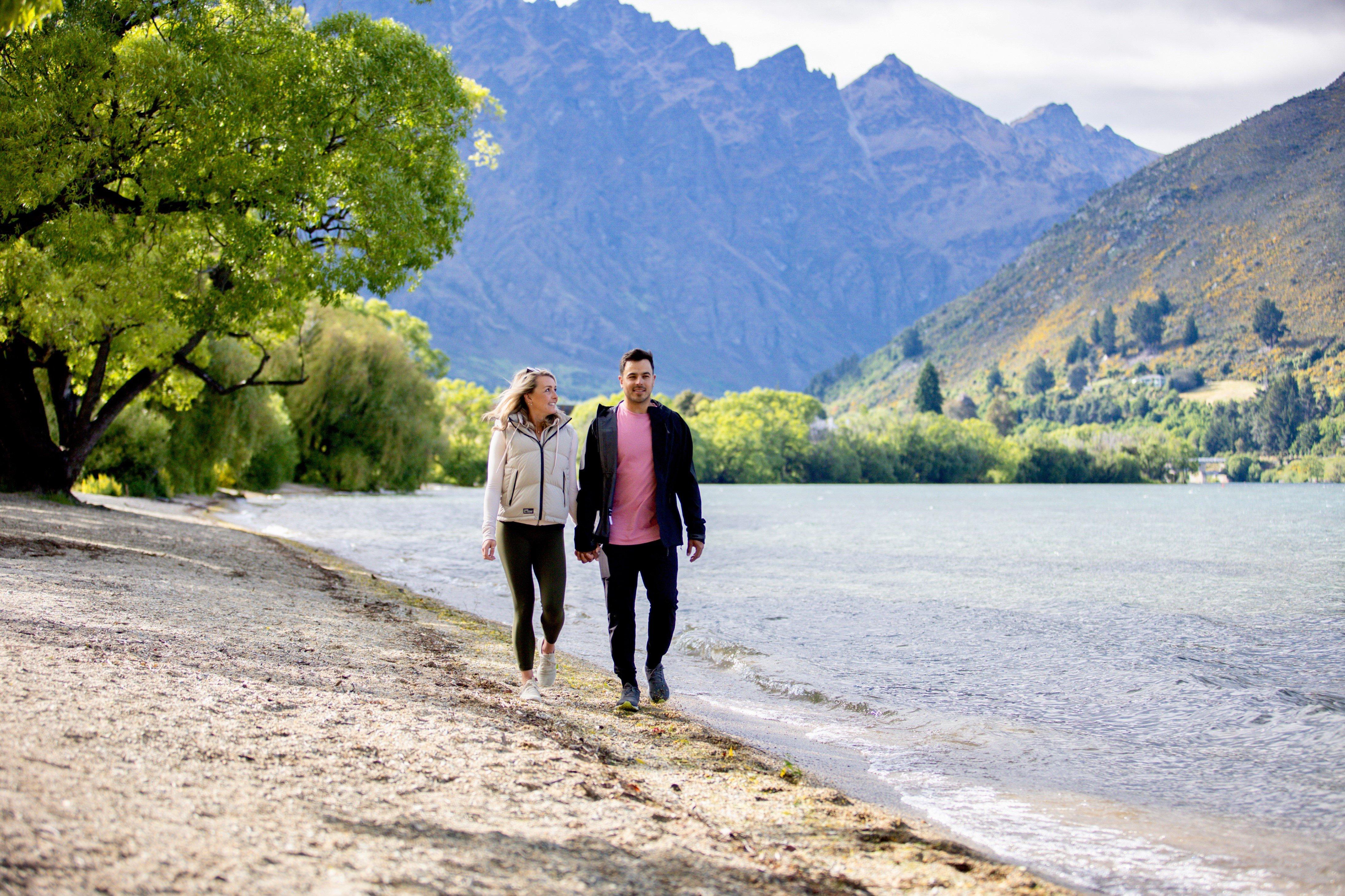 Holiday Inn Queenstown Remarkables Park Bagian luar foto