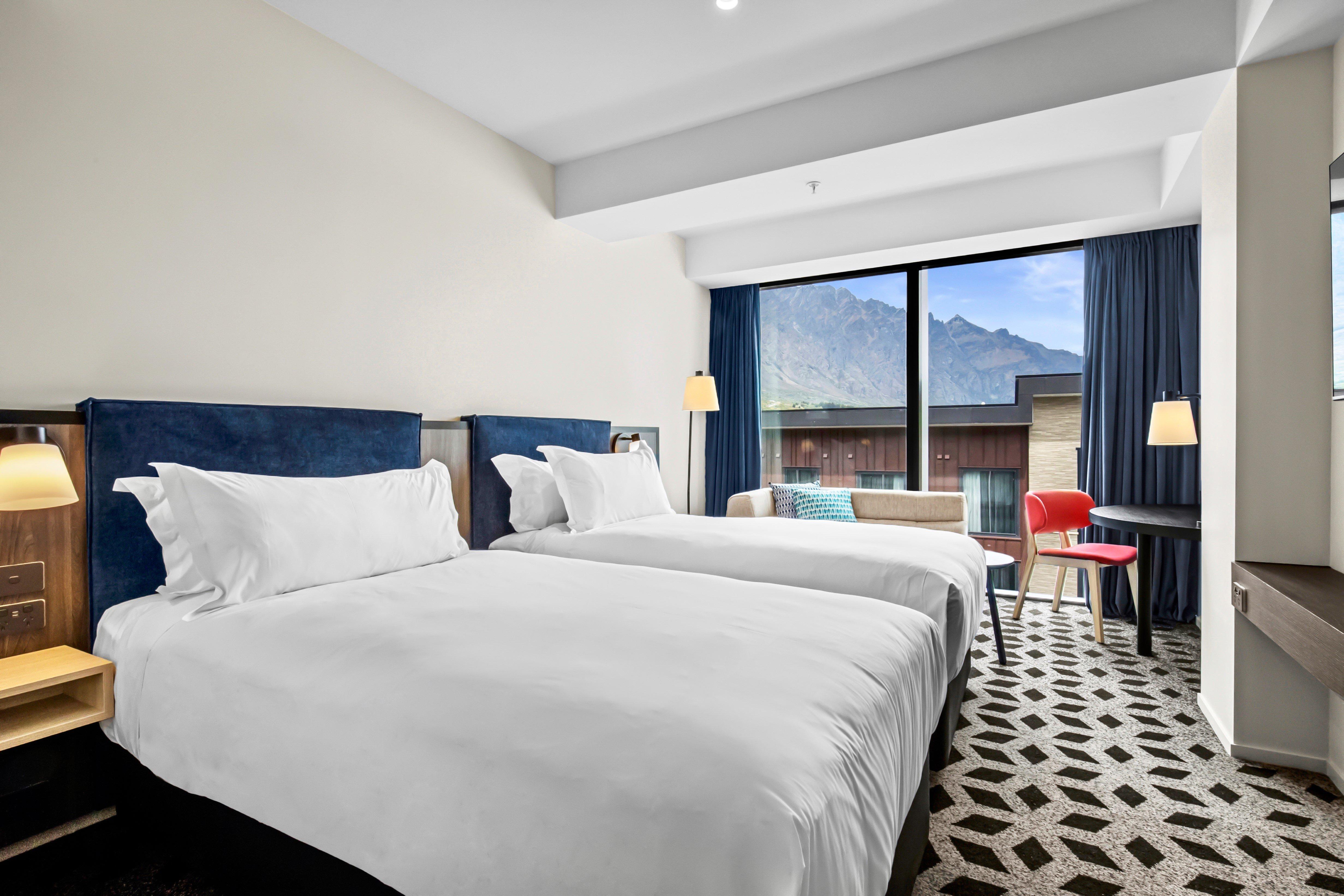 Holiday Inn Queenstown Remarkables Park Bagian luar foto